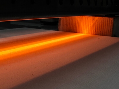 如何選擇焊接技術(shù)？紅外線焊接與激光焊接的深度對(duì)比！