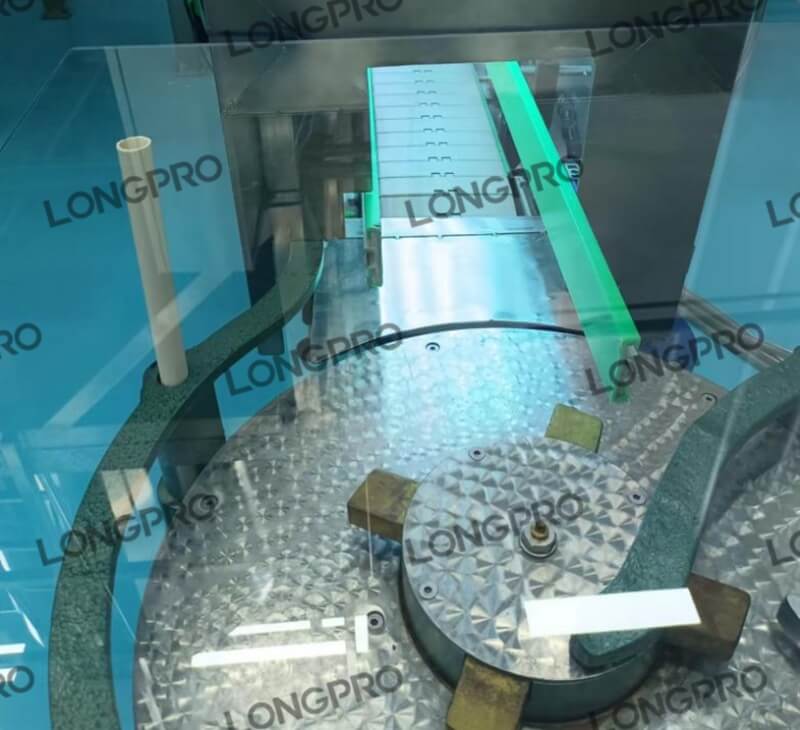 灌裝線紫外線殺菌.jpg 灌裝線紫外線殺菌.jpg